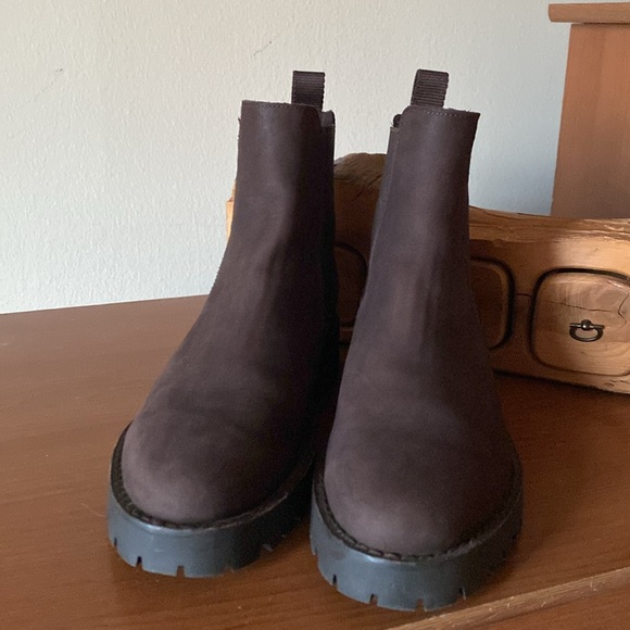 Thursday Boot Co. Chelsea Boot - Picture 3 of 9